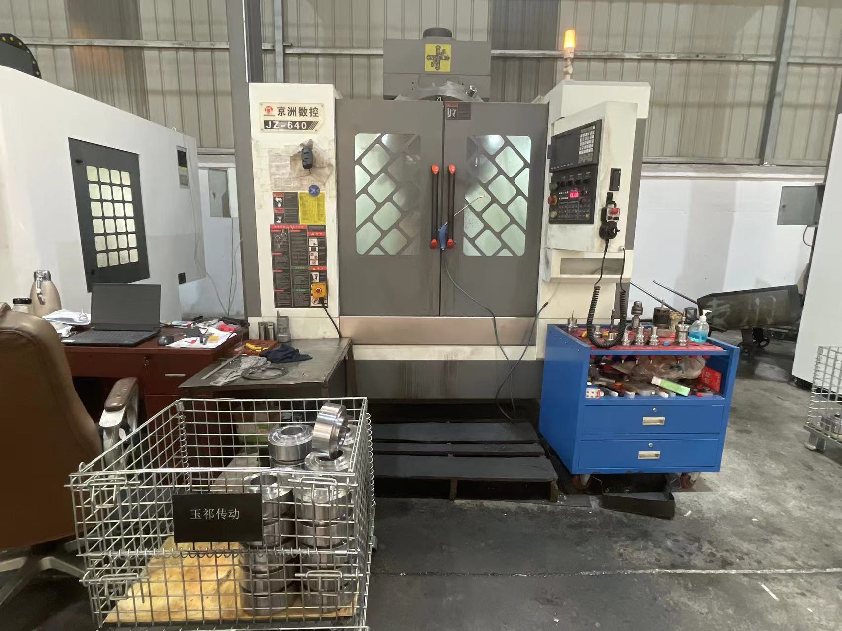 數(shù)(shù)控立式鏜銑鉆床